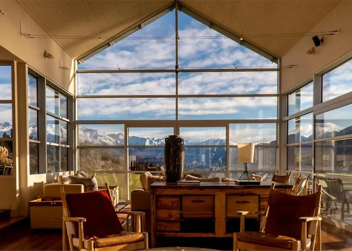 Strikingly Designed In Timber And Glass Wanaka